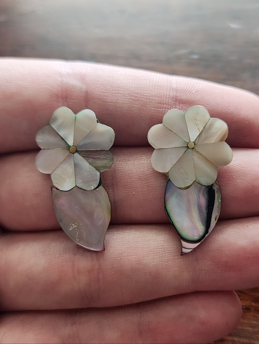 Handmade Alpaca Mexico Sterling Silver Earrings Unmarked Pearl Inlay Floral Stud
